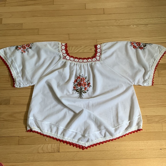 Vintage Tops - 5 for $25 // Gorgeous vintage flowy peasant top free size
